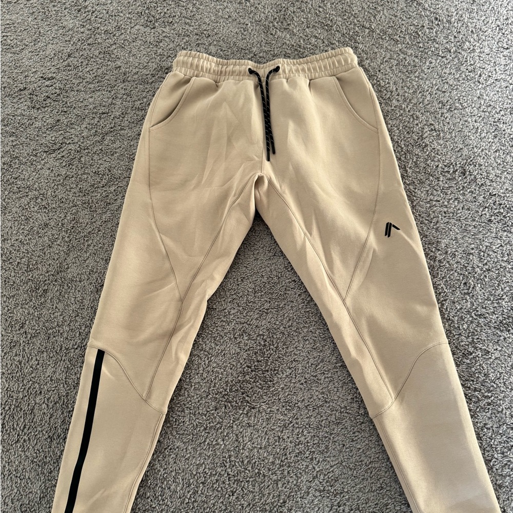 Alphalete Men’s joggers 
Size Large 
Worn once
2 for 1 price!